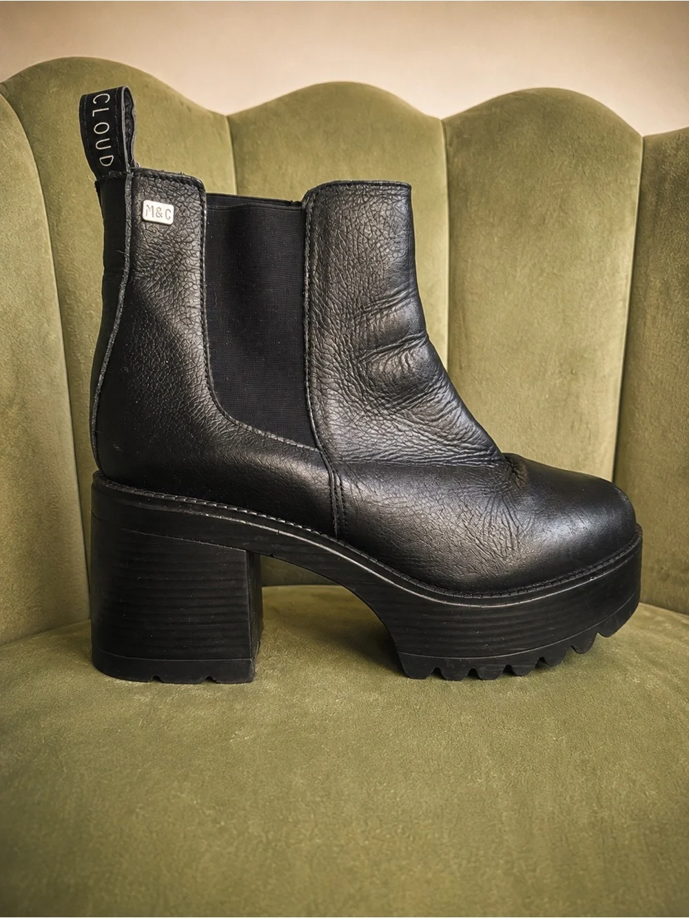 Musse & Cloud Black Leather Platform Chelsea Boot